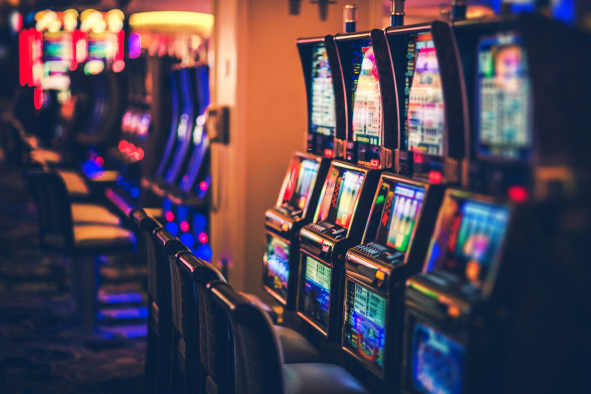 5 Slot Machine Myths: Debunking Common Misconceptions