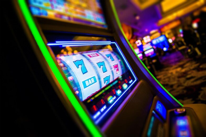 Myth 1 about Slot Machine: "Hot" and "Cold"